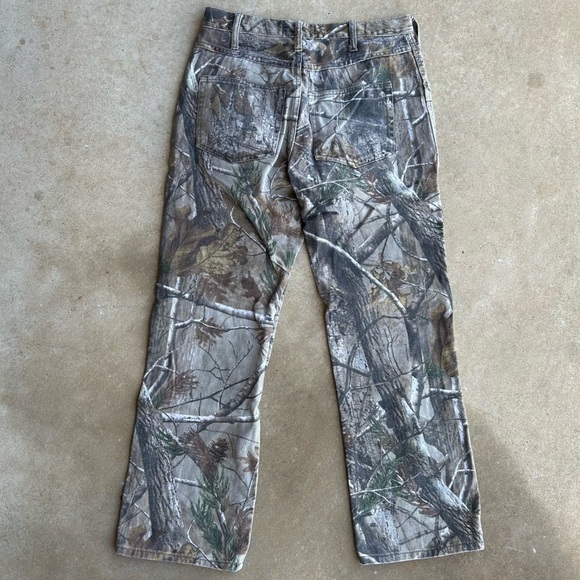 Real Tree Camo Camouflage sHunting Jeans Pants Mens Wore as Womens 30/30 - Picture 2 of 8